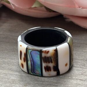 Shell and Mother of Pearl Ring, Size 8
